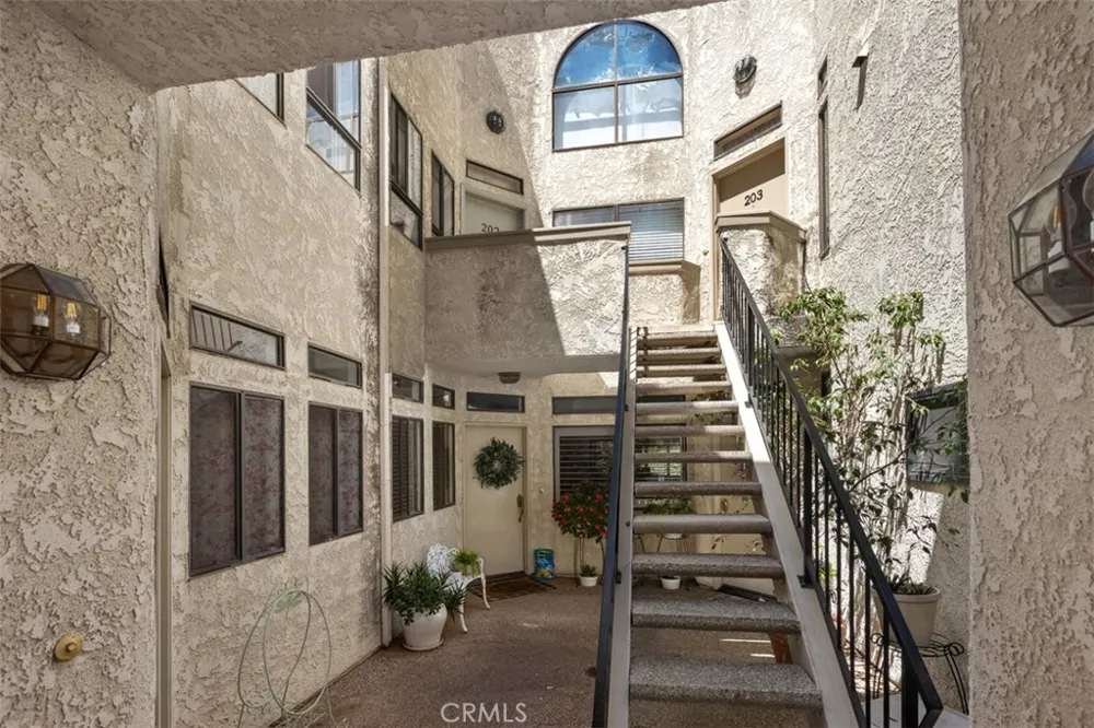 5145 Tortuga Huntington Beach, CA 92649