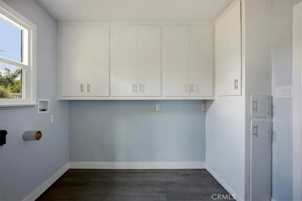 548 E Etiwanda Rialto, CA 92376