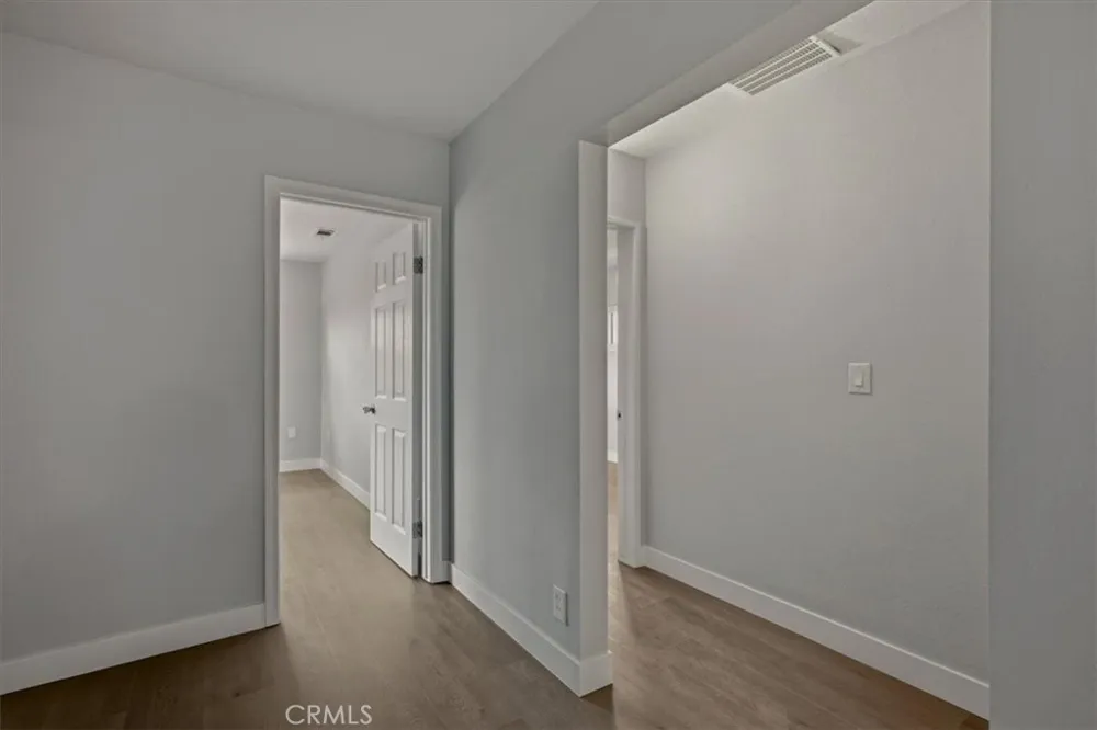 548 E Etiwanda Rialto, CA 92376