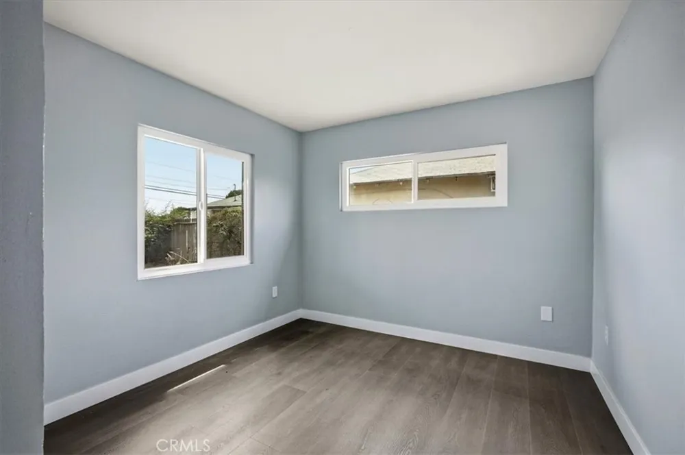 548 E Etiwanda Rialto, CA 92376