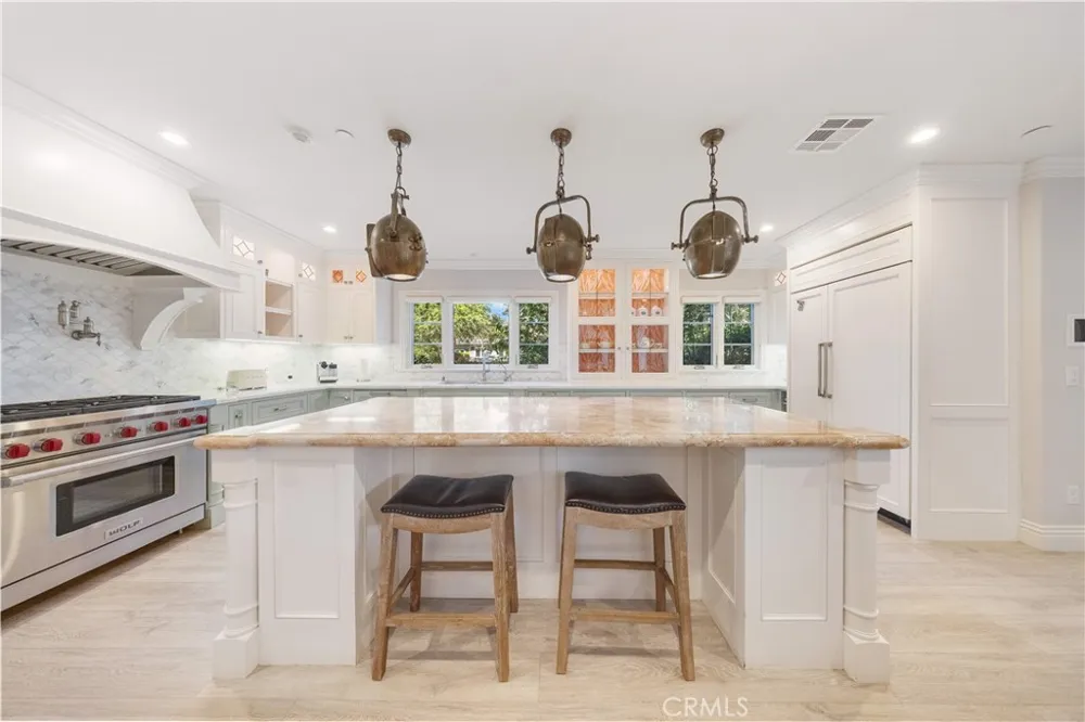1486 Wembley Rd San Marino, CA 91108