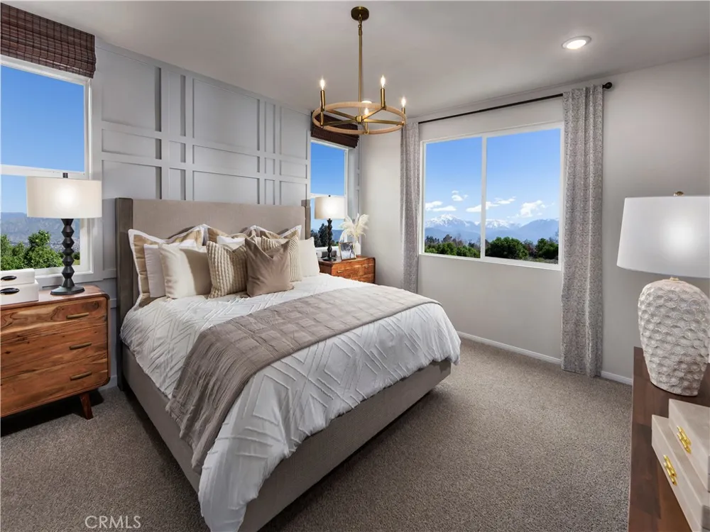 2037 Grapefruit Street Redlands, CA 92374