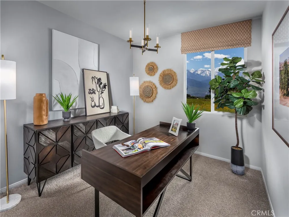 2037 Grapefruit Street Redlands, CA 92374