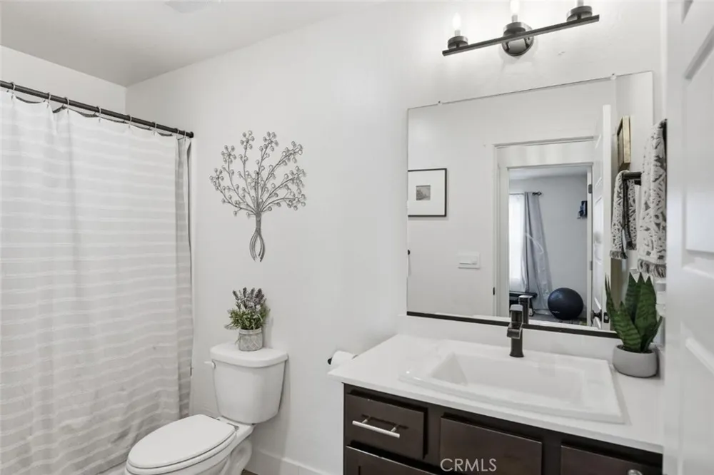 510 Sansoni Los Banos, CA 93635