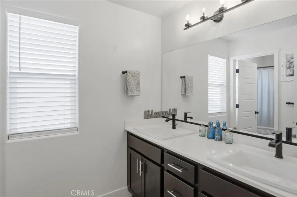 510 Sansoni Los Banos, CA 93635