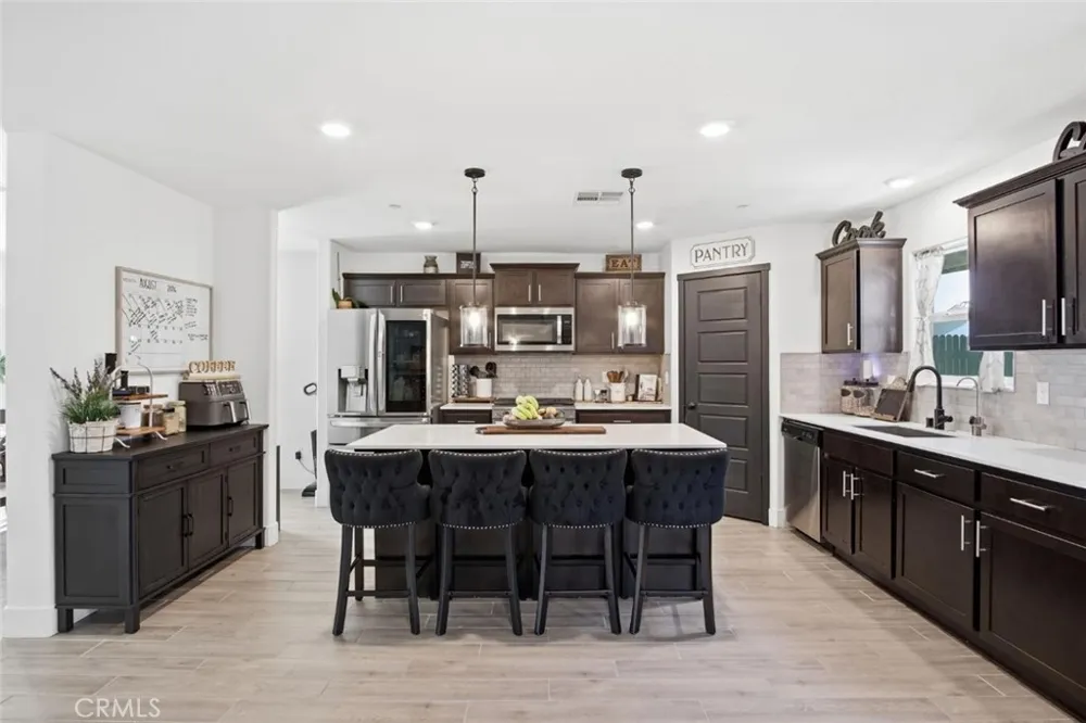510 Sansoni Los Banos, CA 93635