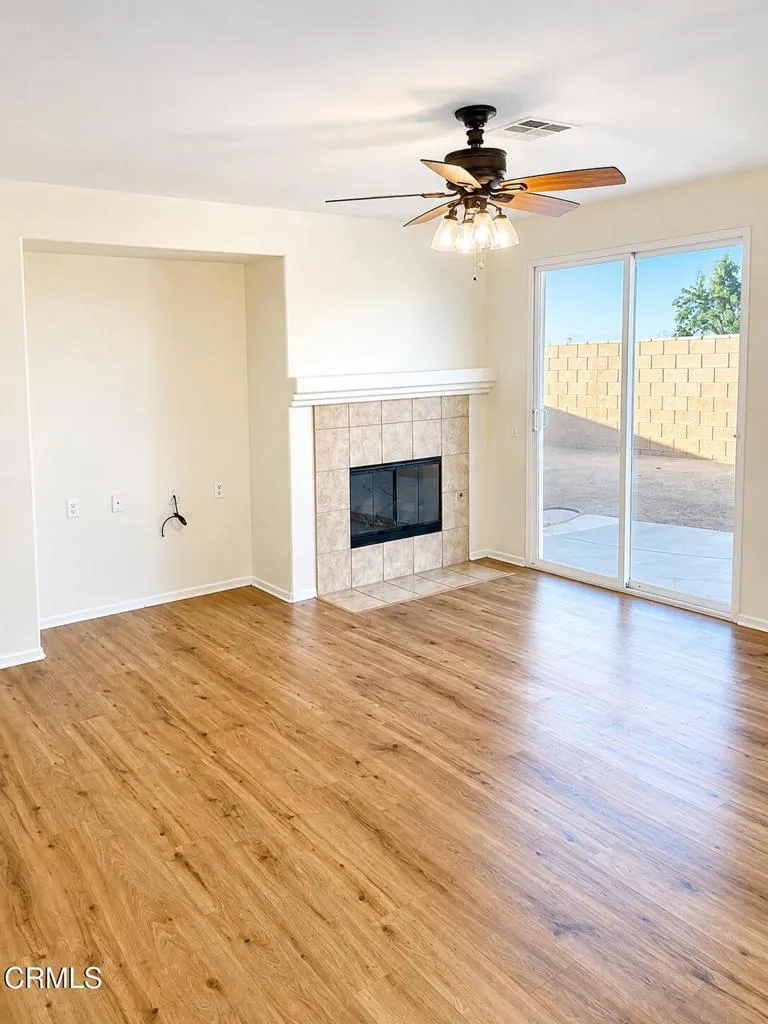 5753 Expedition Way Palmdale, CA 93552