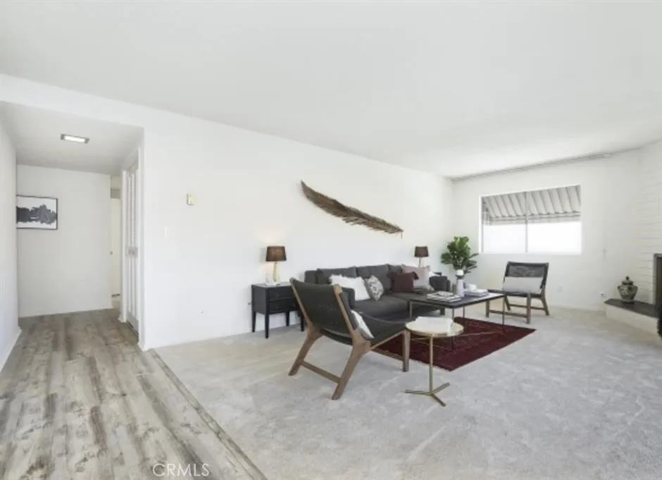 4614 Finley Los Angeles, CA 90027