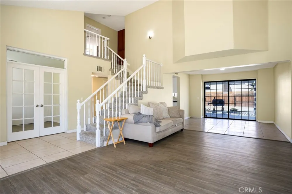 5389 Evergem Avenue Palmdale, CA 93552