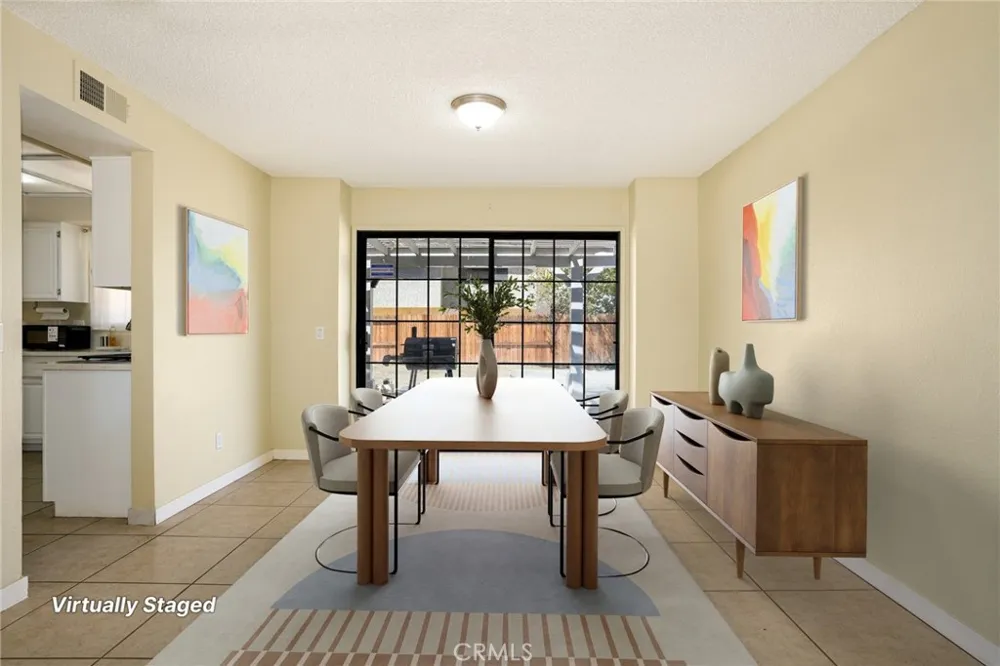 5389 Evergem Avenue Palmdale, CA 93552