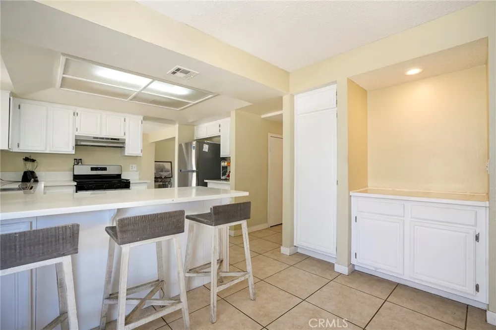 5389 Evergem Avenue Palmdale, CA 93552