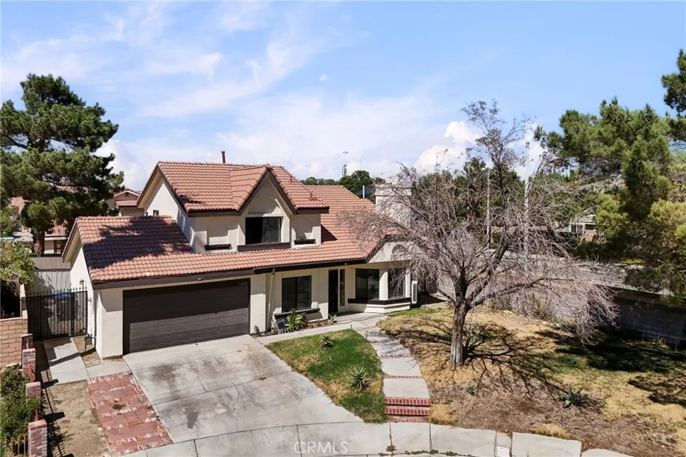 5389 Evergem Avenue Palmdale, CA 93552
