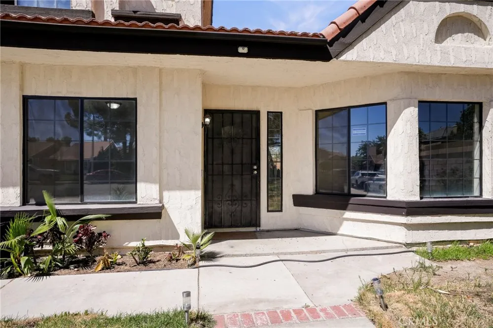 5389 Evergem Avenue Palmdale, CA 93552
