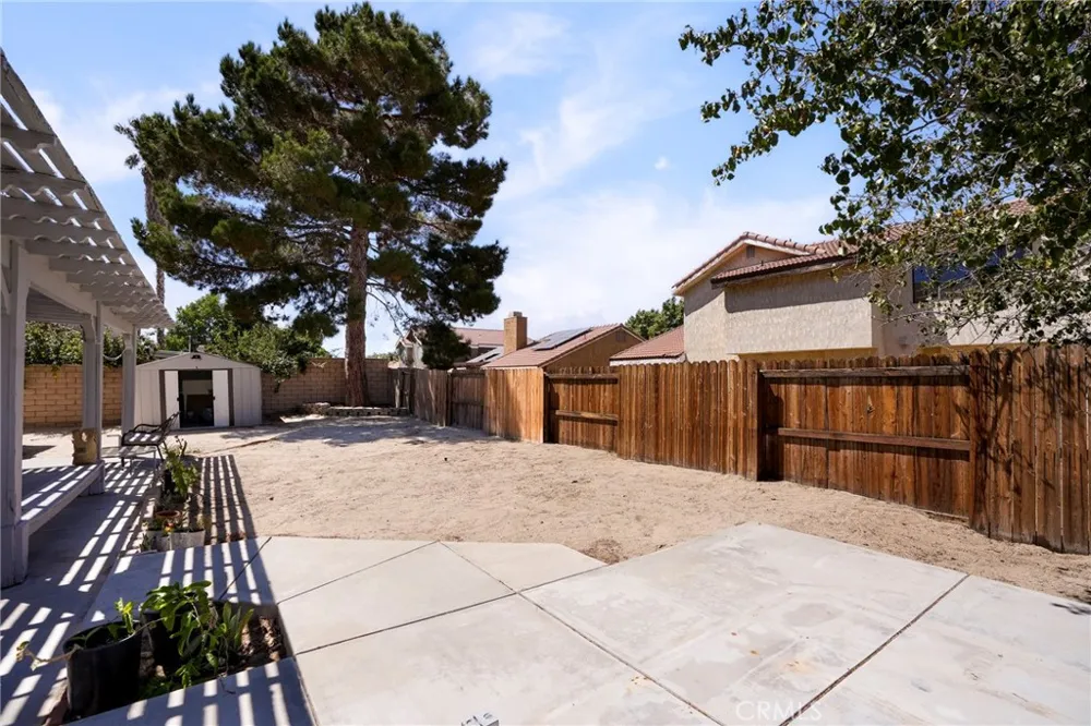 5389 Evergem Avenue Palmdale, CA 93552