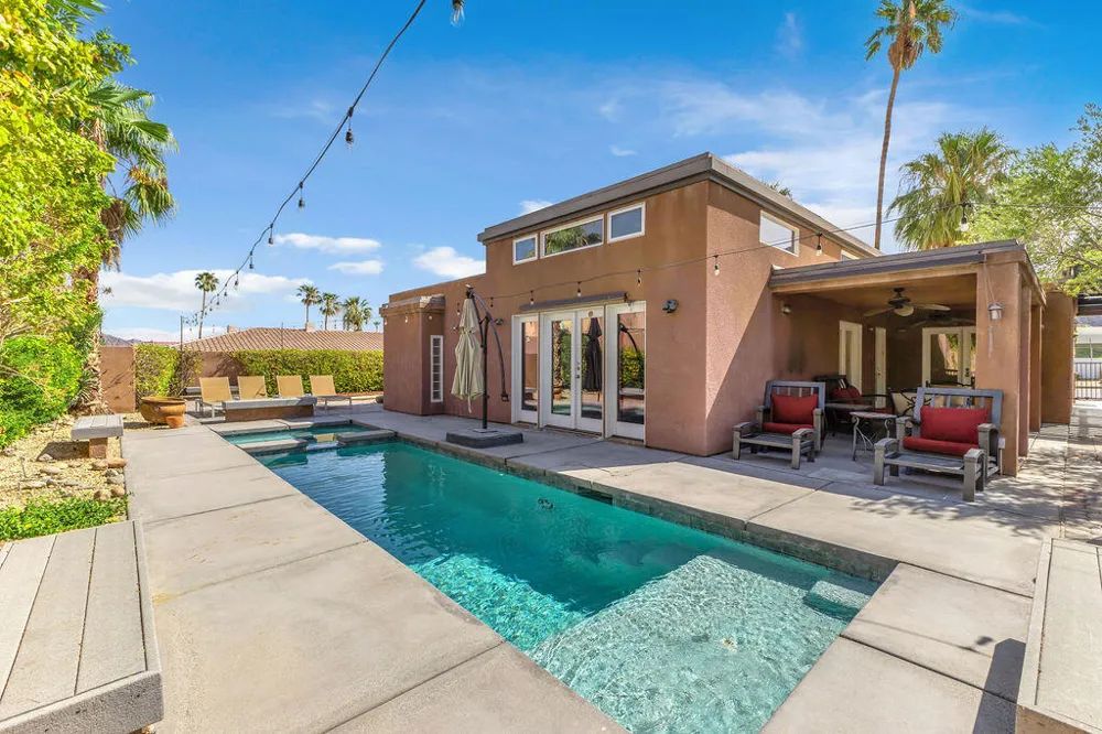 52883 Eisenhower Drive La Quinta, CA 92253