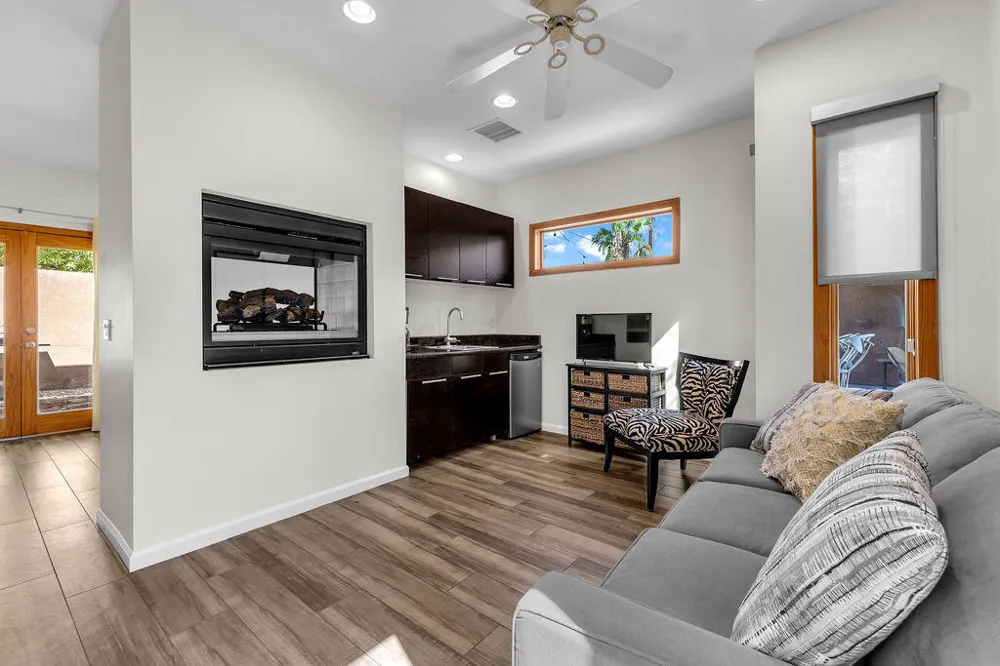52883 Eisenhower Drive La Quinta, CA 92253