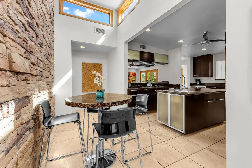 52883 Eisenhower Drive La Quinta, CA 92253