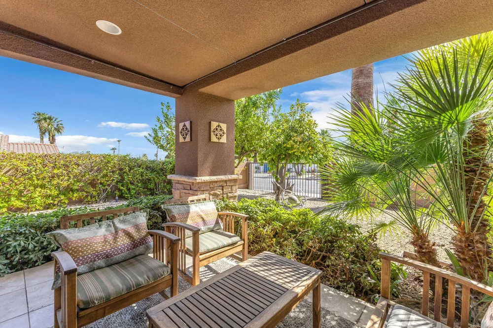 52883 Eisenhower Drive La Quinta, CA 92253