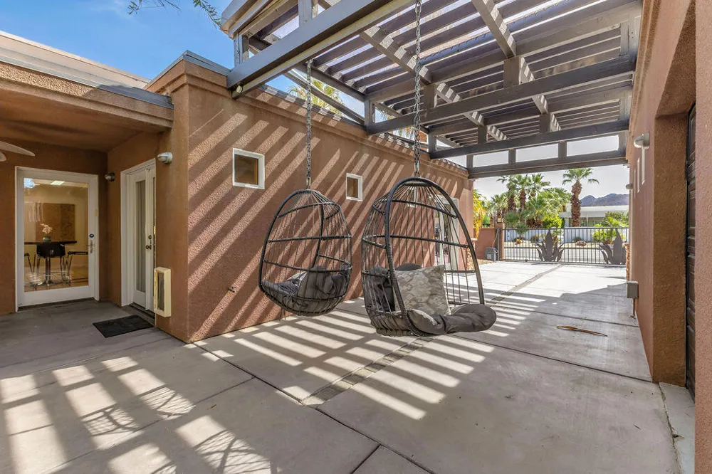 52883 Eisenhower Drive La Quinta, CA 92253