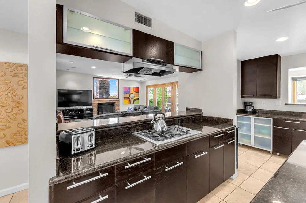 52883 Eisenhower Drive La Quinta, CA 92253