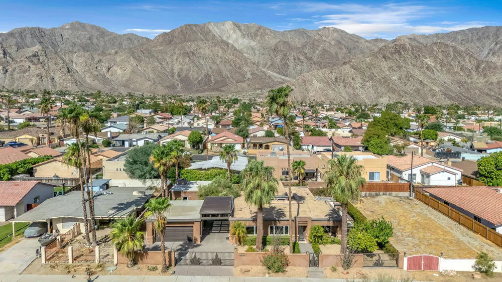 52883 Eisenhower Drive La Quinta, CA 92253