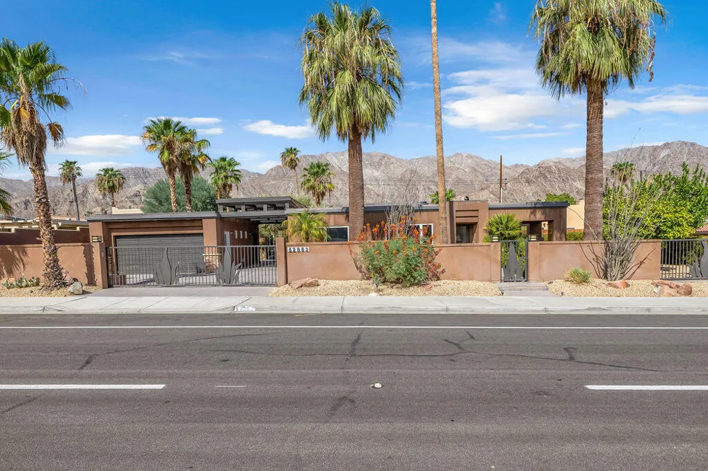 52883 Eisenhower Drive La Quinta, CA 92253