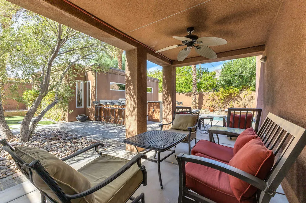 52883 Eisenhower Drive La Quinta, CA 92253