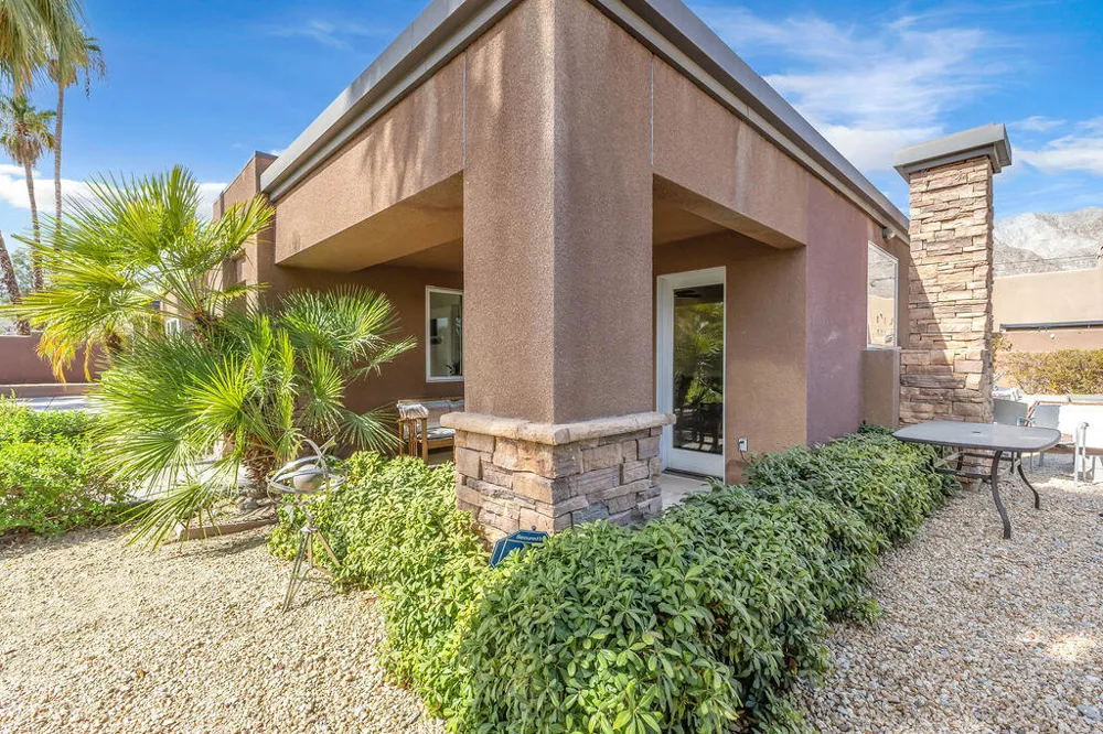 52883 Eisenhower Drive La Quinta, CA 92253