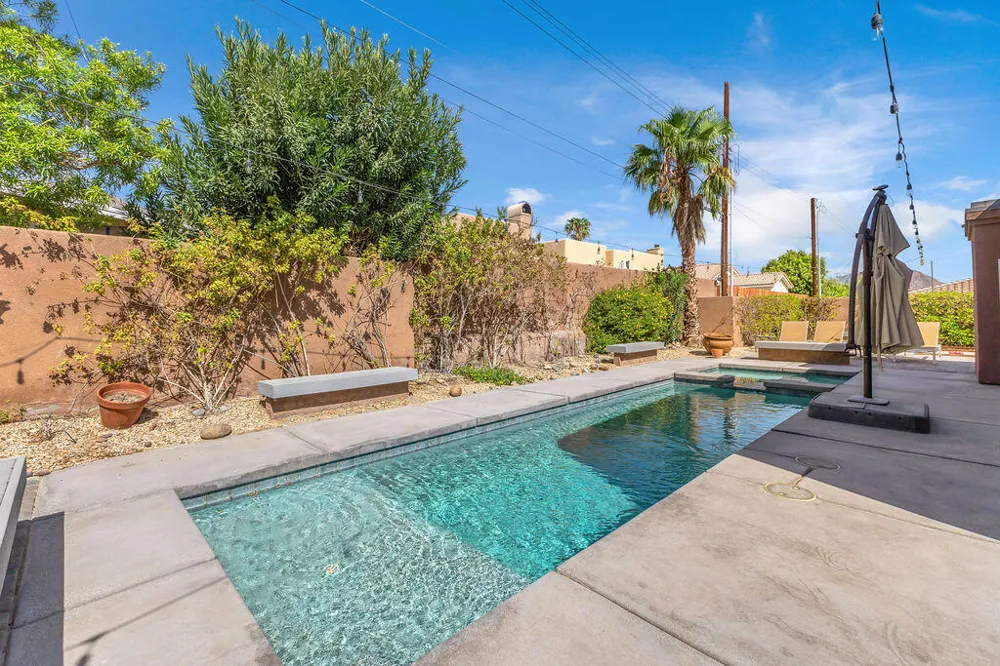 52883 Eisenhower Drive La Quinta, CA 92253