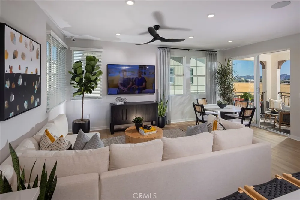 12791 Sazan Drive Eastvale, CA 92880