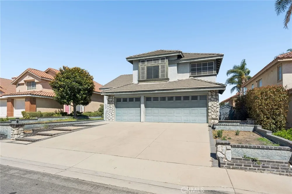 6613 Blanchard Fontana, CA 92336