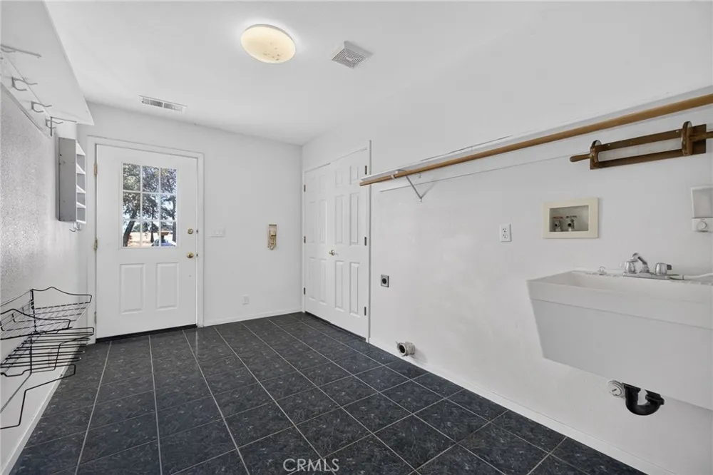 2905 Harden Avenue Corning, CA 96021