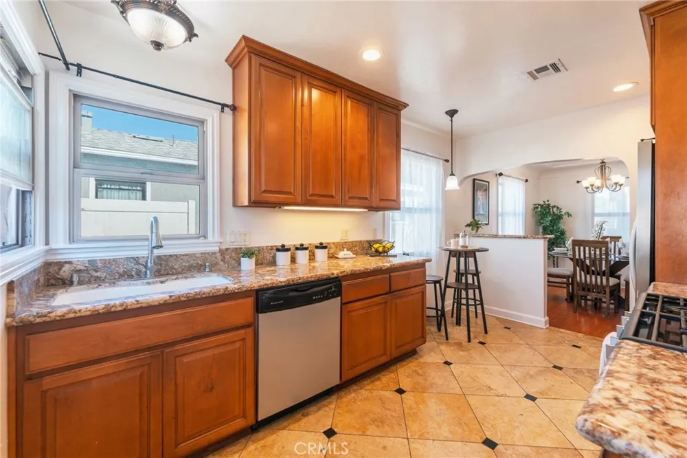9454 Heiner Bellflower, CA 90706