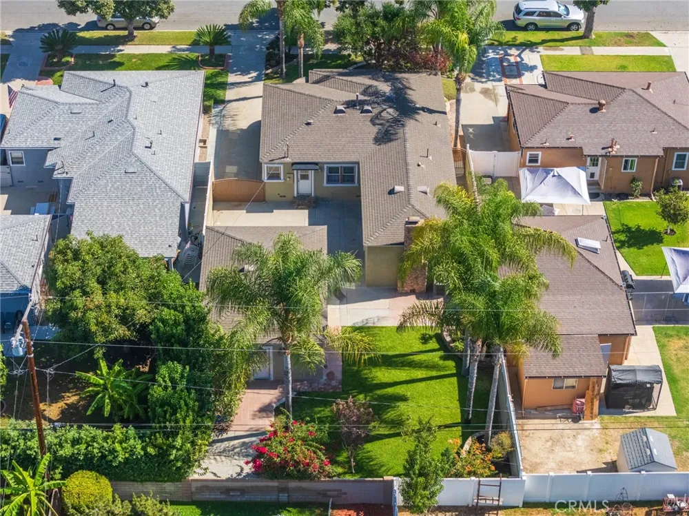 9454 Heiner Bellflower, CA 90706