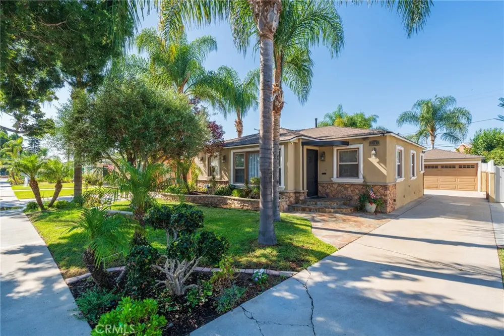 9454 Heiner Bellflower, CA 90706