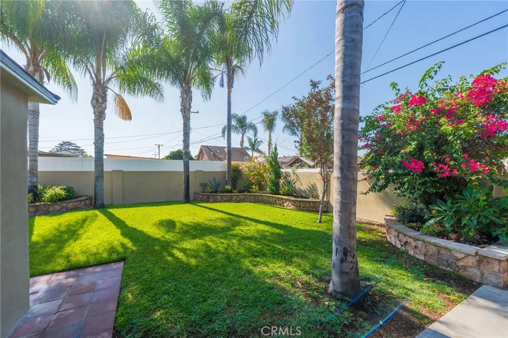 9454 Heiner Bellflower, CA 90706