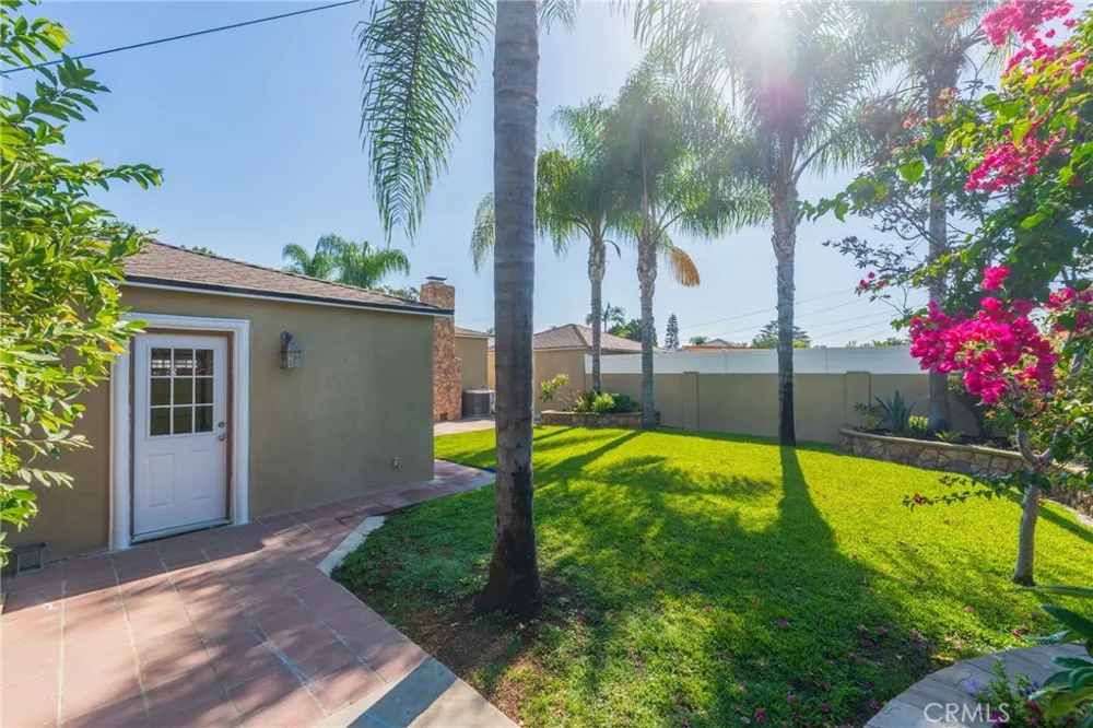9454 Heiner Bellflower, CA 90706