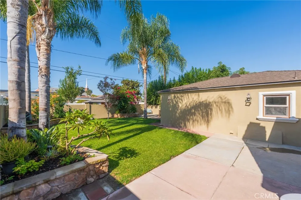 9454 Heiner Bellflower, CA 90706