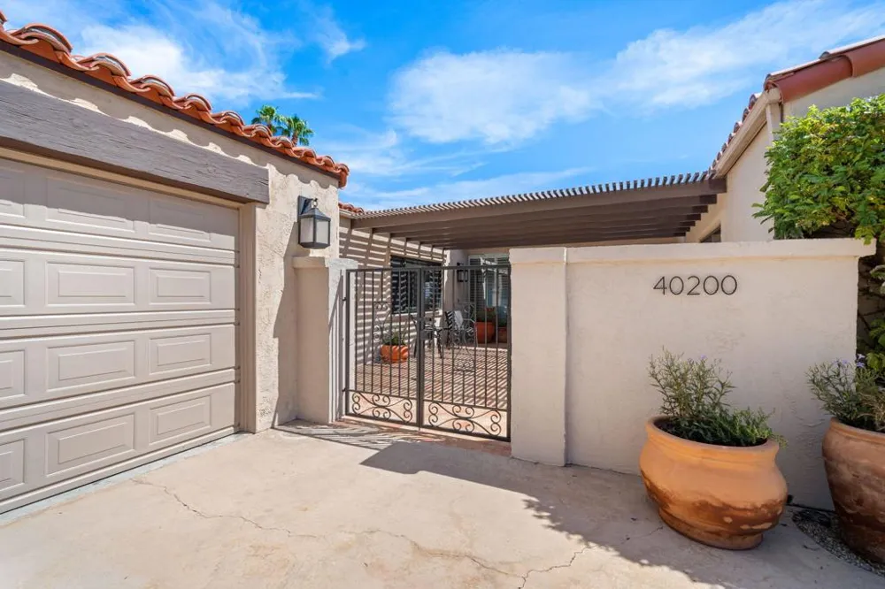 40200 Camino Del Sol Rancho Mirage, CA 92270
