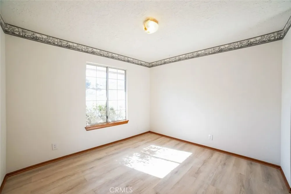 3010 Silver Ridge Drive Pinon Hills, CA 92372