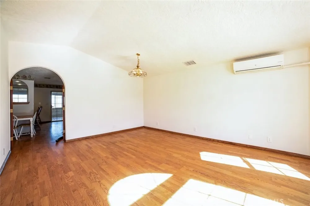 3010 Silver Ridge Drive Pinon Hills, CA 92372
