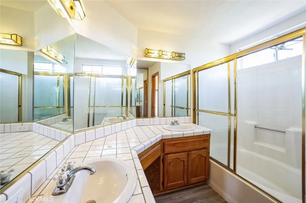 3010 Silver Ridge Drive Pinon Hills, CA 92372