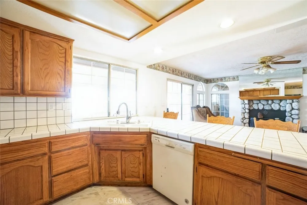 3010 Silver Ridge Drive Pinon Hills, CA 92372