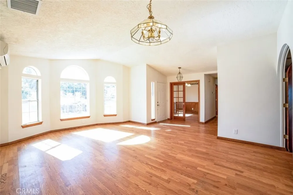 3010 Silver Ridge Drive Pinon Hills, CA 92372