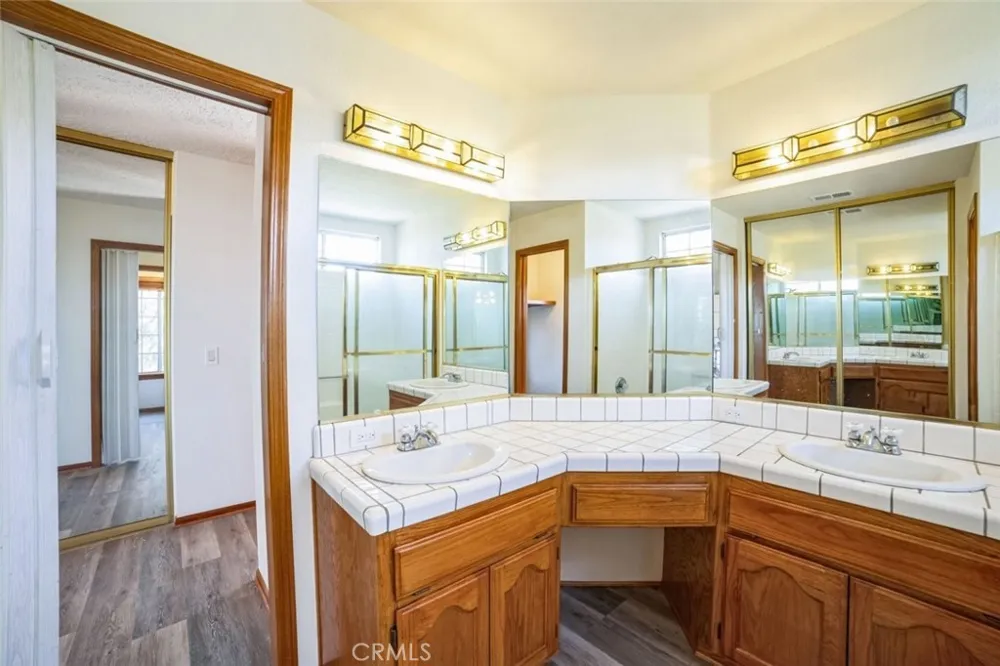3010 Silver Ridge Drive Pinon Hills, CA 92372