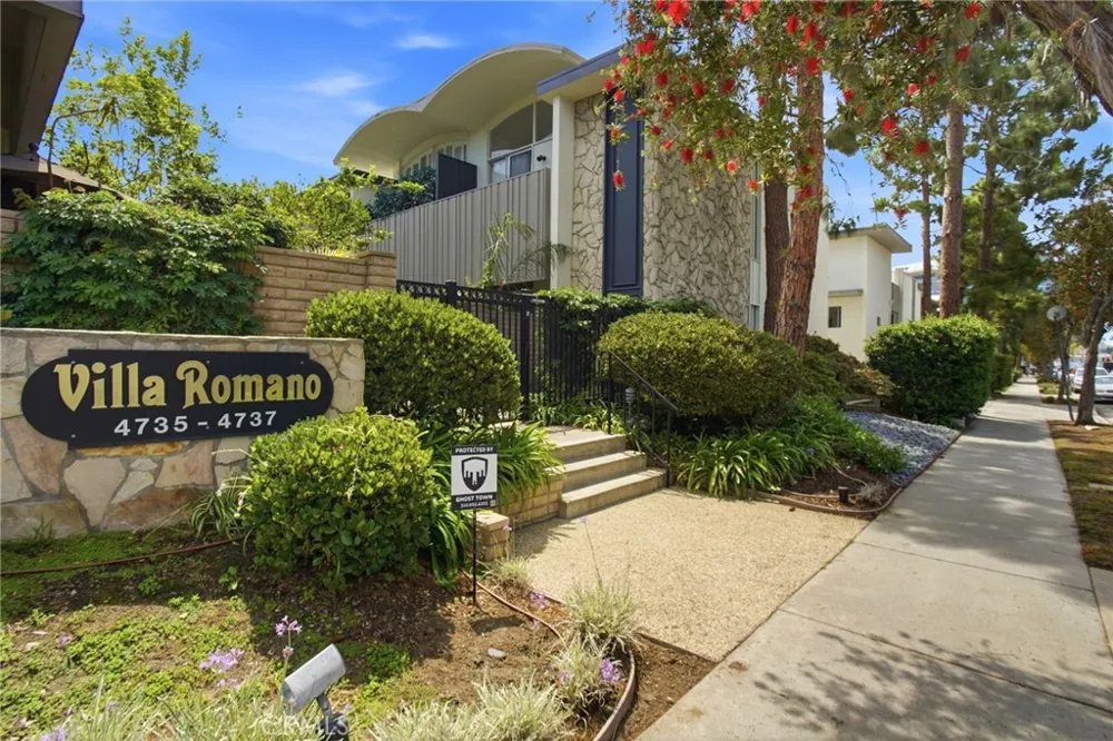 4735 La Villa Marina #D Marina del Rey, CA 90292