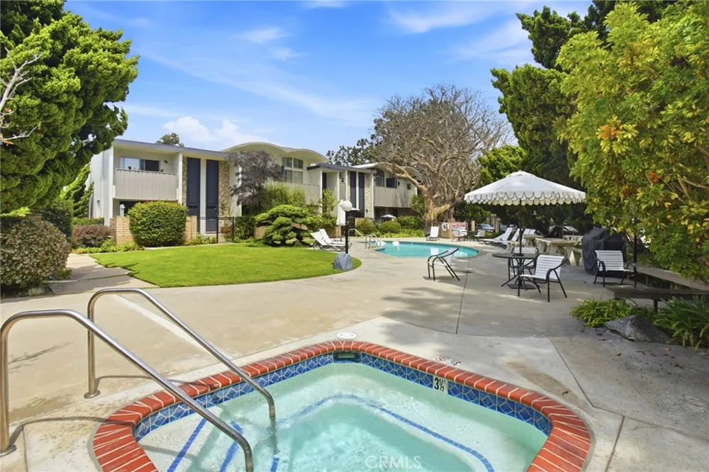 4735 La Villa Marina #D Marina del Rey, CA 90292