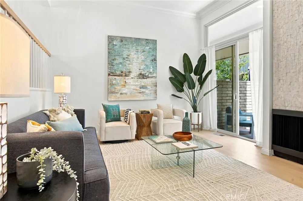 4735 La Villa Marina #D Marina del Rey, CA 90292