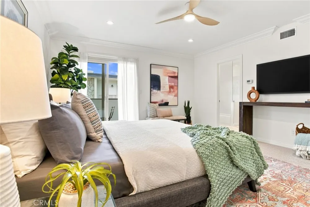 4735 La Villa Marina #D Marina del Rey, CA 90292
