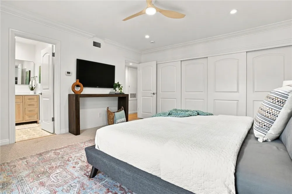 4735 La Villa Marina #D Marina del Rey, CA 90292